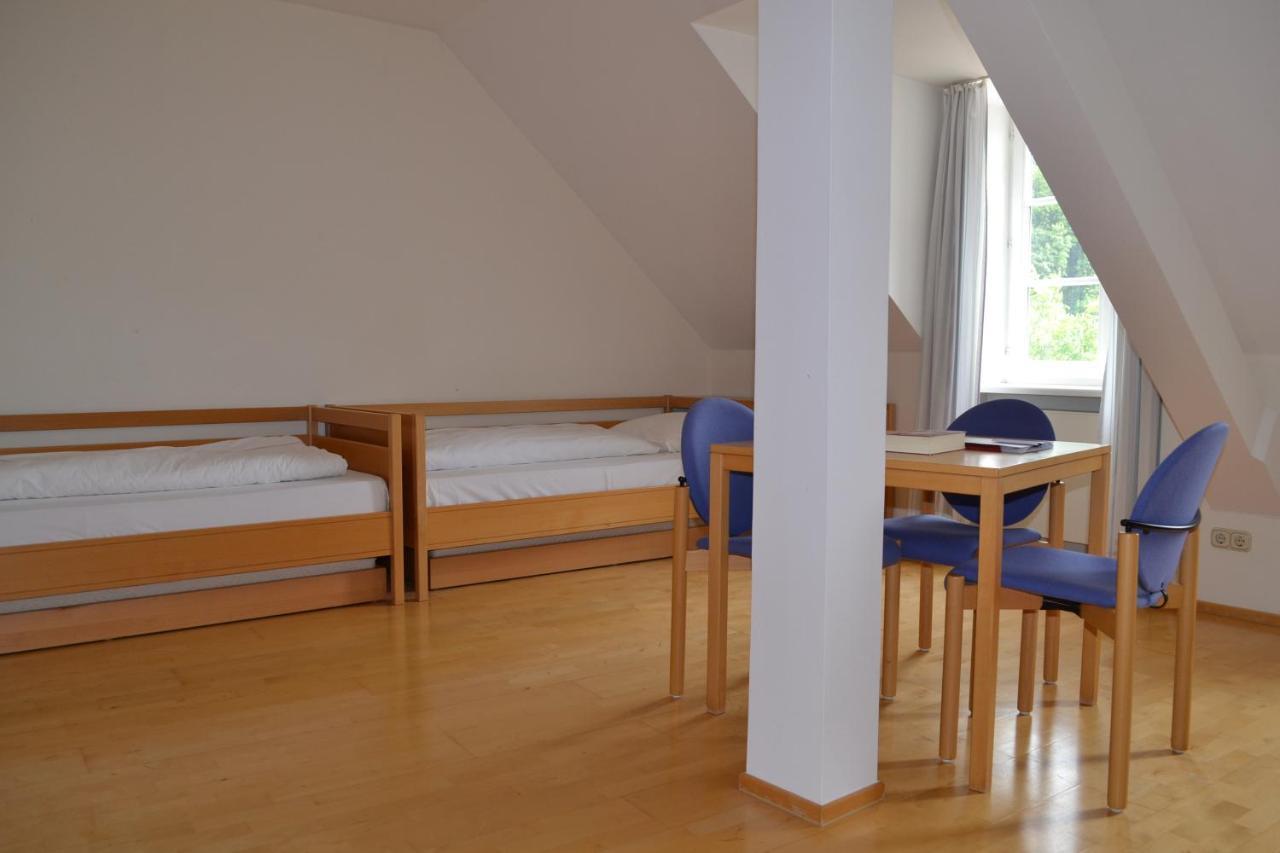 Haus Der Begegnung Heilig Geist Hotel Burghausen Buitenkant foto