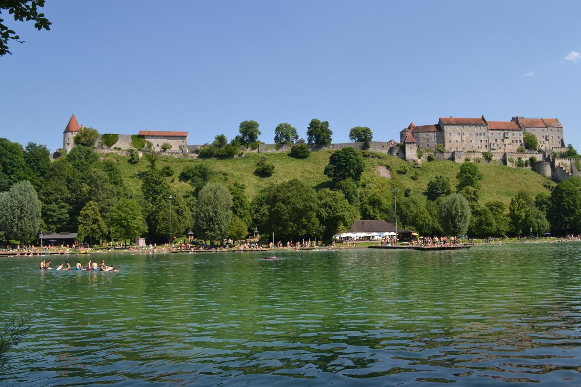 Haus Der Begegnung Heilig Geist Hotel Burghausen Buitenkant foto